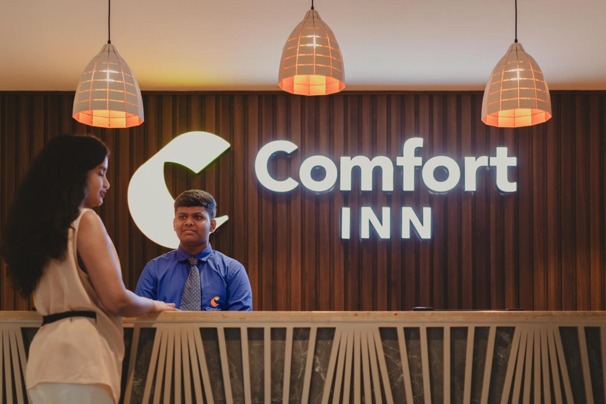 Comfort Inn Elite Jua Exteriér fotografie