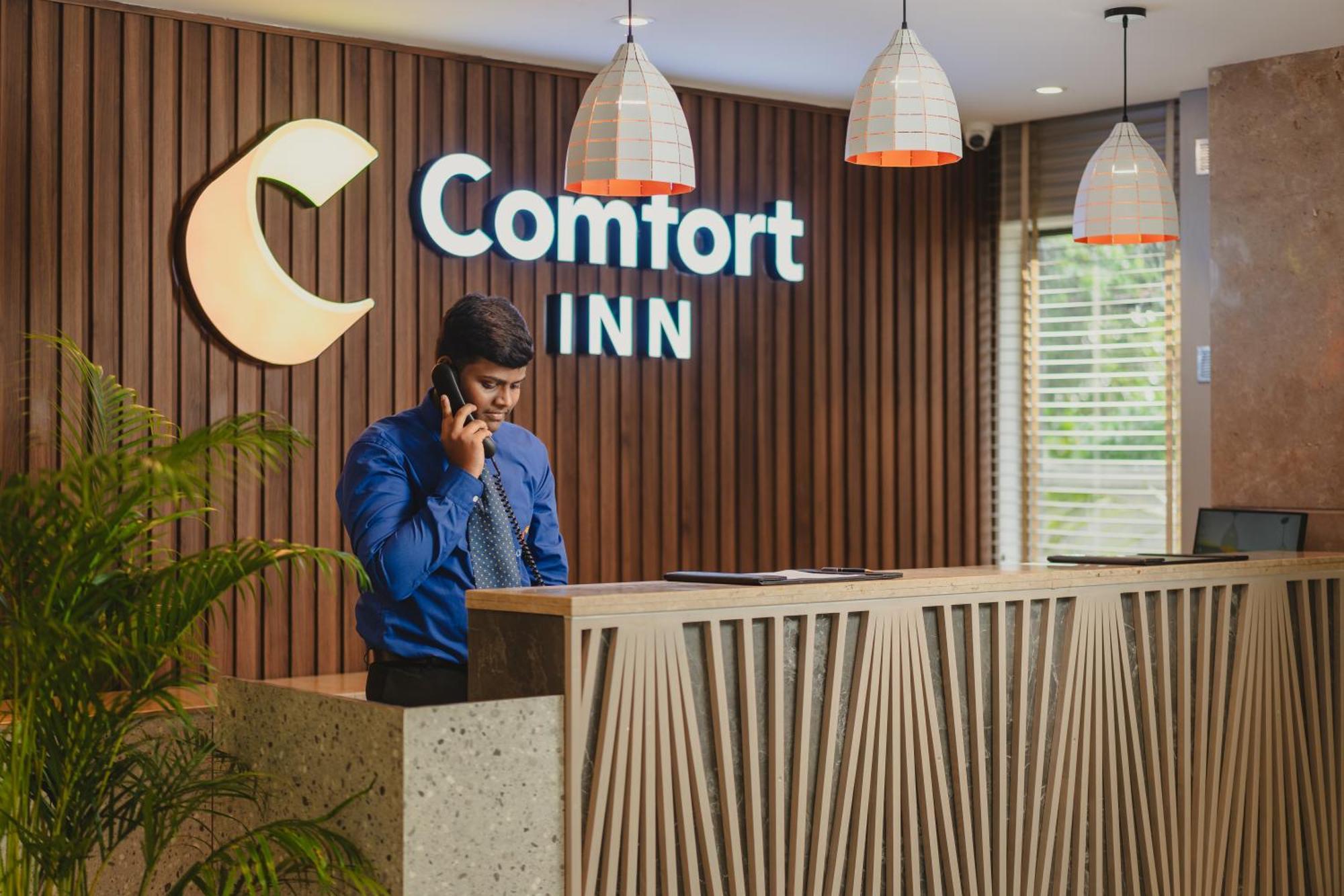 Comfort Inn Elite Jua Exteriér fotografie