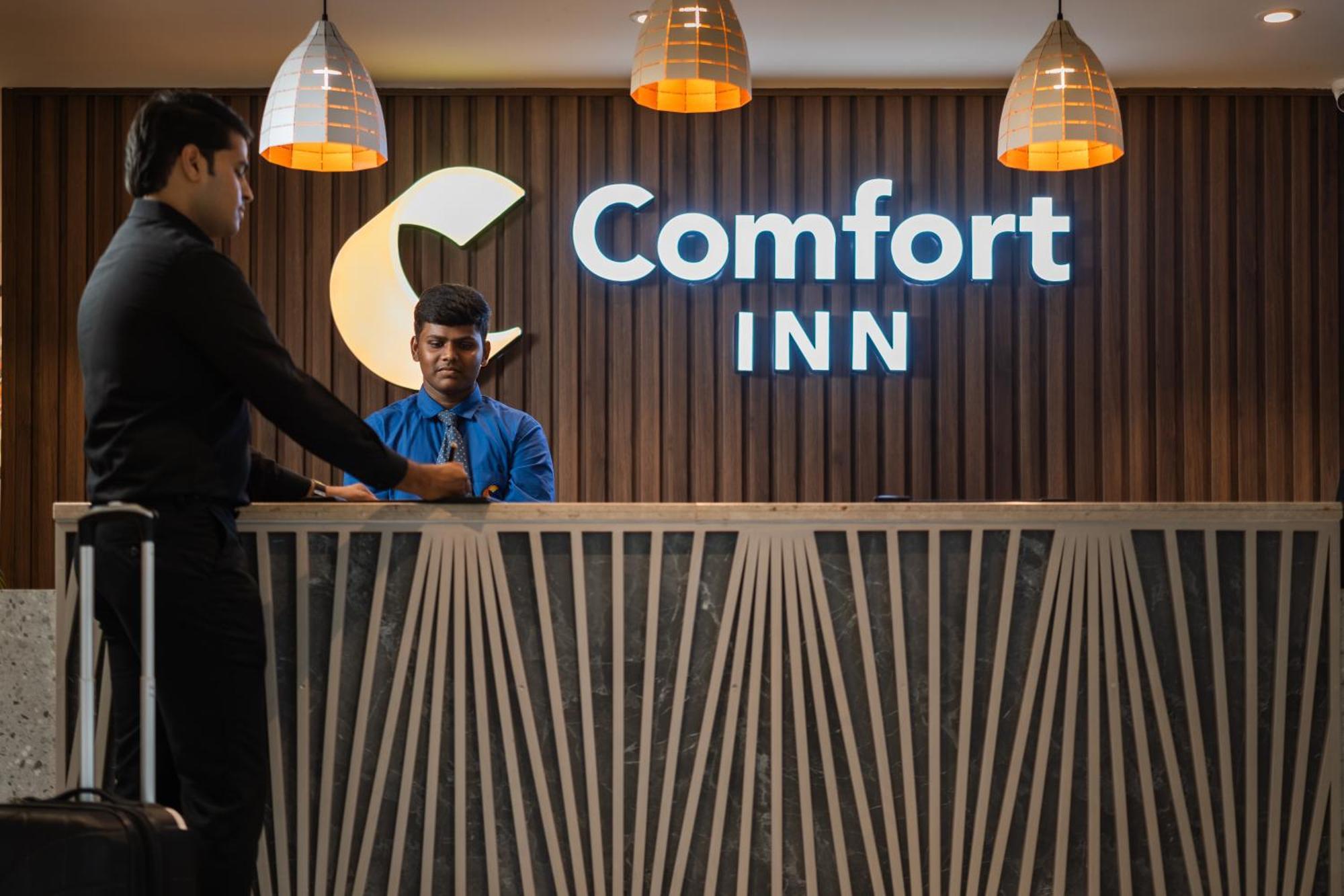 Comfort Inn Elite Jua Exteriér fotografie